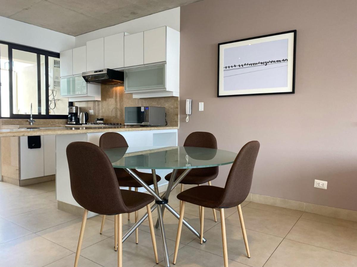 Picturesque 2br With Balcony In Miraflores Appartement